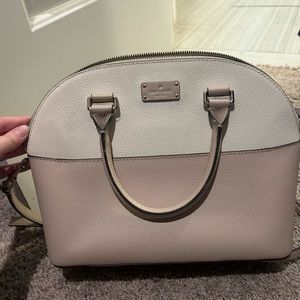Kate Spade Purse (great condition)